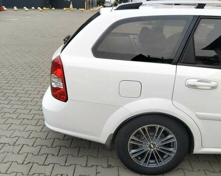 Белый Шевроле Лачетти, объемом двигателя 1.8 л и пробегом 173 тыс. км за 5000 $, фото 13 на Automoto.ua