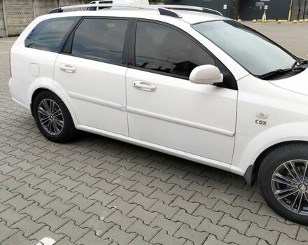 Белый Шевроле Лачетти, объемом двигателя 1.8 л и пробегом 173 тыс. км за 5000 $, фото 14 на Automoto.ua