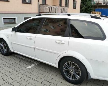 Белый Шевроле Лачетти, объемом двигателя 1.8 л и пробегом 173 тыс. км за 5000 $, фото 11 на Automoto.ua