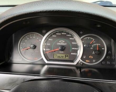 Белый Шевроле Лачетти, объемом двигателя 1.8 л и пробегом 173 тыс. км за 5000 $, фото 3 на Automoto.ua