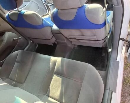 Белый Шевроле Лачетти, объемом двигателя 0 л и пробегом 190 тыс. км за 2500 $, фото 4 на Automoto.ua