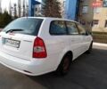 Белый Шевроле Лачетти, объемом двигателя 1.8 л и пробегом 297 тыс. км за 4000 $, фото 2 на Automoto.ua