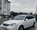 Белый Шевроле Лачетти, объемом двигателя 1.6 л и пробегом 235 тыс. км за 4405 $, фото 1 на Automoto.ua