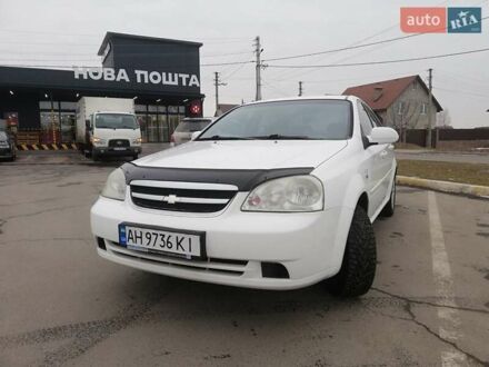 Шевроле Лачетти 2004 в Киеве на Automoto.ua Белый Шевроле Лачетти, объемом двигателя 1.8 л и пробегом 290 тыс. км за 3500 $, фото 1 на Automoto.ua