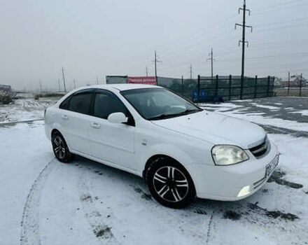 Белый Шевроле Лачетти, объемом двигателя 1.8 л и пробегом 270 тыс. км за 3625 $, фото 1 на Automoto.ua
