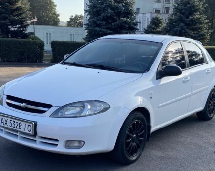 Білий Шевроле Лачетті, об'ємом двигуна 1.6 л та пробігом 250 тис. км за 4200 $, фото 1 на Automoto.ua