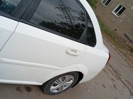 Белый Шевроле Лачетти, объемом двигателя 0 л и пробегом 484 тыс. км за 3500 $, фото 1 на Automoto.ua