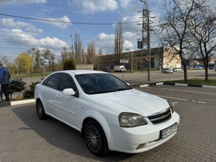 Шевроле Лачетти 2011 в Кривом Роге на Automoto.ua Белый Шевроле Лачетти, объемом двигателя 1.6 л и пробегом 182 тыс. км за 4700 $, фото 1 на Automoto.ua