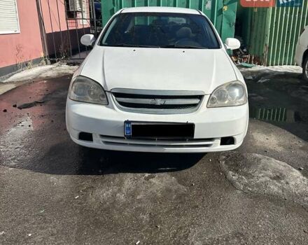 Белый Шевроле Лачетти, объемом двигателя 1.6 л и пробегом 245 тыс. км за 3900 $, фото 1 на Automoto.ua