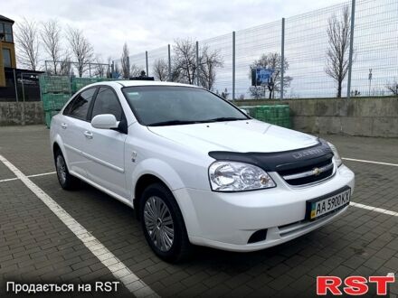 Білий Шевроле Лачетті, об'ємом двигуна 1.6 л та пробігом 300 тис. км за 4000 $, фото 1 на Automoto.ua