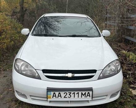 Белый Шевроле Лачетти, объемом двигателя 1.6 л и пробегом 154 тыс. км за 4800 $, фото 1 на Automoto.ua