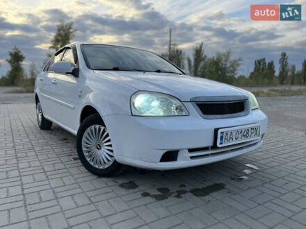 Шевроле Лачетти 2012 в Павлограде на Automoto.ua Белый Шевроле Лачетти, объемом двигателя 1.6 л и пробегом 180 тыс. км за 4888 $, фото 1 на Automoto.ua