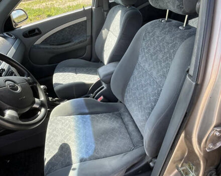 Бежевый Шевроле Лачетти, объемом двигателя 1.6 л и пробегом 170 тыс. км за 3200 $, фото 11 на Automoto.ua