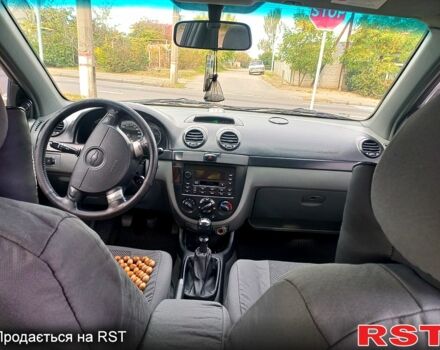 Бежевый Шевроле Лачетти, объемом двигателя 1.8 л и пробегом 230 тыс. км за 3400 $, фото 5 на Automoto.ua