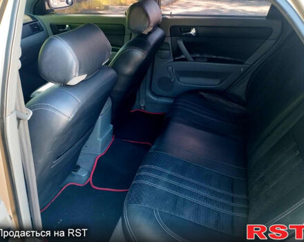 Бежевый Шевроле Лачетти, объемом двигателя 1.8 л и пробегом 282 тыс. км за 3800 $, фото 6 на Automoto.ua