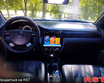 Бежевый Шевроле Лачетти, объемом двигателя 1.8 л и пробегом 282 тыс. км за 3800 $, фото 4 на Automoto.ua