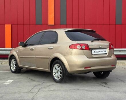 Бежевий Шевроле Лачетті, об'ємом двигуна 0 л та пробігом 216 тис. км за 3990 $, фото 4 на Automoto.ua