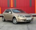 Бежевий Шевроле Лачетті, об'ємом двигуна 0 л та пробігом 216 тис. км за 3990 $, фото 1 на Automoto.ua
