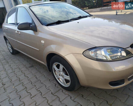 Бежевый Шевроле Лачетти, объемом двигателя 1.6 л и пробегом 244 тыс. км за 4300 $, фото 1 на Automoto.ua