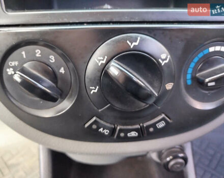 Бежевый Шевроле Лачетти, объемом двигателя 1.6 л и пробегом 244 тыс. км за 4300 $, фото 11 на Automoto.ua