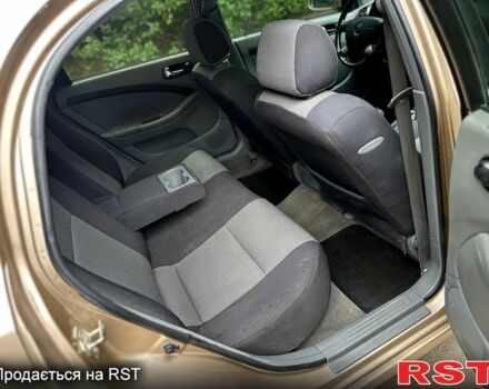 Бежевий Шевроле Лачетті, об'ємом двигуна 1.8 л та пробігом 0 тис. км за 3700 $, фото 6 на Automoto.ua