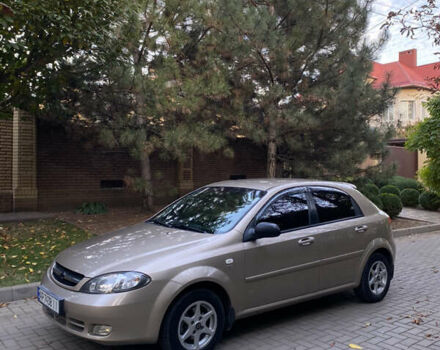 Бежевый Шевроле Лачетти, объемом двигателя 1.6 л и пробегом 134 тыс. км за 4600 $, фото 1 на Automoto.ua