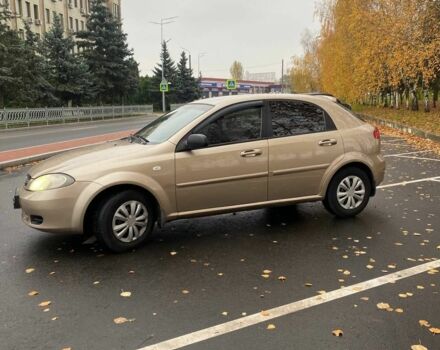 Бежевый Шевроле Лачетти, объемом двигателя 1.6 л и пробегом 300 тыс. км за 3300 $, фото 2 на Automoto.ua