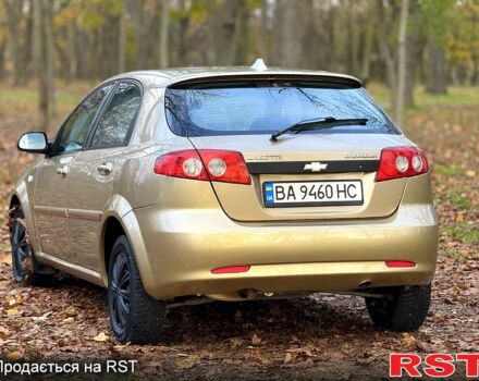 Бежевий Шевроле Лачетті, об'ємом двигуна 1.6 л та пробігом 215 тис. км за 3999 $, фото 3 на Automoto.ua