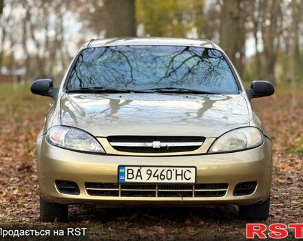 Бежевий Шевроле Лачетті, об'ємом двигуна 1.6 л та пробігом 215 тис. км за 3999 $, фото 1 на Automoto.ua