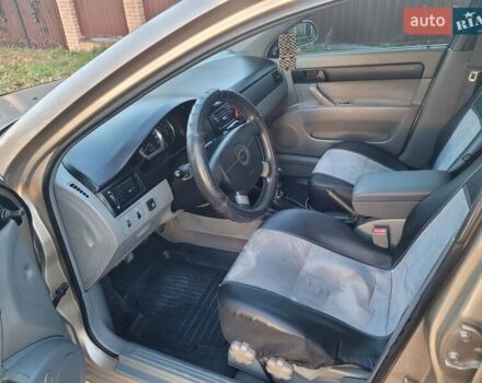 Бежевый Шевроле Лачетти, объемом двигателя 1.6 л и пробегом 195 тыс. км за 3300 $, фото 1 на Automoto.ua