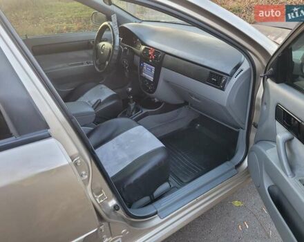 Бежевый Шевроле Лачетти, объемом двигателя 1.6 л и пробегом 195 тыс. км за 3100 $, фото 7 на Automoto.ua