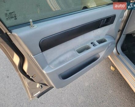 Бежевый Шевроле Лачетти, объемом двигателя 1.6 л и пробегом 195 тыс. км за 3300 $, фото 7 на Automoto.ua