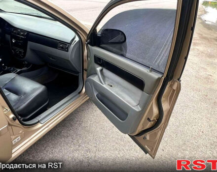 Бежевый Шевроле Лачетти, объемом двигателя 1.6 л и пробегом 197 тыс. км за 3400 $, фото 9 на Automoto.ua