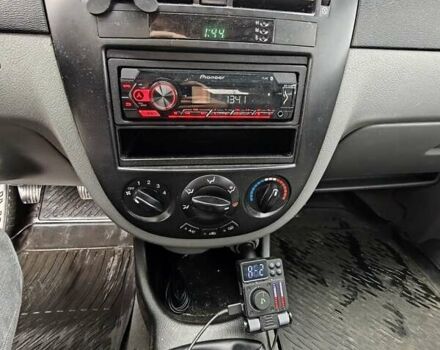 Шевроле Лачетти 2005 в Киеве на Automoto.ua Бежевый Шевроле Лачетти, объемом двигателя 1.6 л и пробегом 283 тыс. км за 4000 $, фото 24 на Automoto.ua