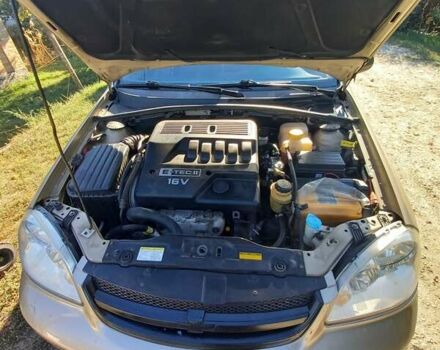 Бежевый Шевроле Лачетти, объемом двигателя 1.6 л и пробегом 303 тыс. км за 5200 $, фото 3 на Automoto.ua