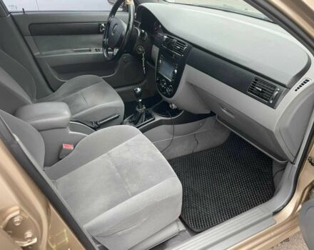 Бежевый Шевроле Лачетти, объемом двигателя 1.8 л и пробегом 212 тыс. км за 4200 $, фото 9 на Automoto.ua