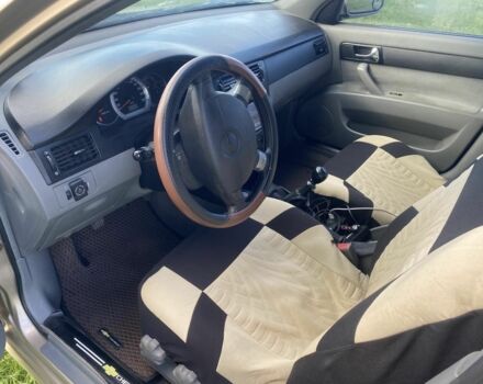 Бежевий Шевроле Лачетті, об'ємом двигуна 1.8 л та пробігом 236 тис. км за 3500 $, фото 8 на Automoto.ua