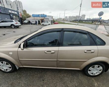 Шевроле Лачетти 2005 в Киеве на Automoto.ua Бежевый Шевроле Лачетти, объемом двигателя 1.6 л и пробегом 283 тыс. км за 4000 $, фото 4 на Automoto.ua