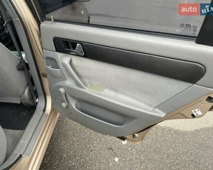 Бежевий Шевроле Лачетті, об'ємом двигуна 1.8 л та пробігом 212 тис. км за 4200 $, фото 7 на Automoto.ua