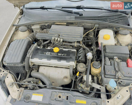 Бежевый Шевроле Лачетти, объемом двигателя 1.8 л и пробегом 184 тыс. км за 3999 $, фото 8 на Automoto.ua