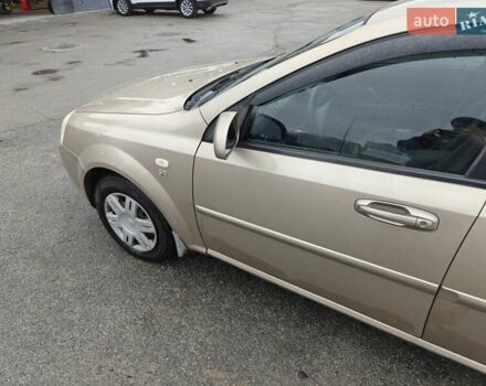 Шевроле Лачетти 2005 в Киеве на Automoto.ua Бежевый Шевроле Лачетти, объемом двигателя 1.6 л и пробегом 283 тыс. км за 4000 $, фото 3 на Automoto.ua