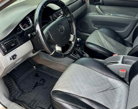 Бежевий Шевроле Лачетті, об'ємом двигуна 1.6 л та пробігом 225 тис. км за 3700 $, фото 4 на Automoto.ua