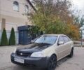 Бежевий Шевроле Лачетті, об'ємом двигуна 1.6 л та пробігом 300 тис. км за 1550 $, фото 1 на Automoto.ua