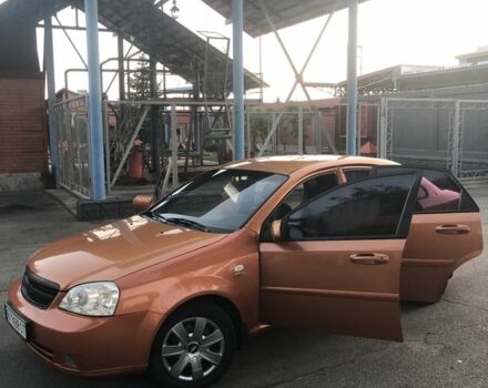 Бежевый Шевроле Лачетти, объемом двигателя 1.8 л и пробегом 280 тыс. км за 4000 $, фото 1 на Automoto.ua