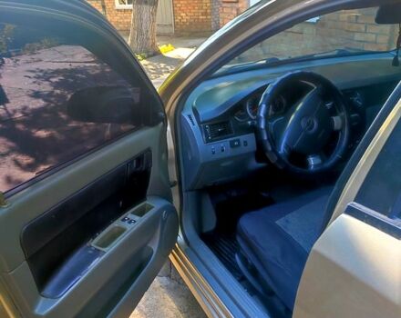 Бежевый Шевроле Лачетти, объемом двигателя 1.6 л и пробегом 220 тыс. км за 3400 $, фото 1 на Automoto.ua