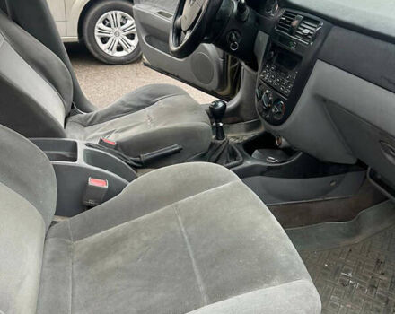 Бежевый Шевроле Лачетти, объемом двигателя 1.6 л и пробегом 340 тыс. км за 2600 $, фото 9 на Automoto.ua