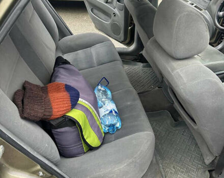 Бежевый Шевроле Лачетти, объемом двигателя 1.6 л и пробегом 340 тыс. км за 2600 $, фото 8 на Automoto.ua