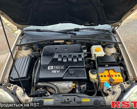 Бежевий Шевроле Лачетті, об'ємом двигуна 1.6 л та пробігом 225 тис. км за 3700 $, фото 7 на Automoto.ua