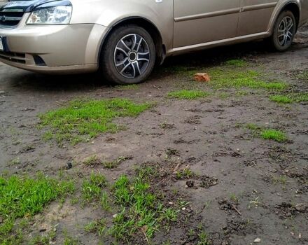 Бежевый Шевроле Лачетти, объемом двигателя 1.6 л и пробегом 250 тыс. км за 2600 $, фото 7 на Automoto.ua