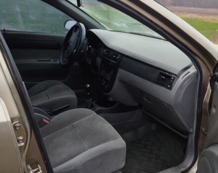 Бежевий Шевроле Лачетті, об'ємом двигуна 1.6 л та пробігом 280 тис. км за 3200 $, фото 6 на Automoto.ua